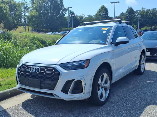 2023 Audi Q5 S line Premium Plus AWD photo