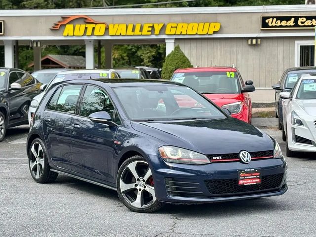 2015 Volkswagen Golf GTI SE FWD photo
