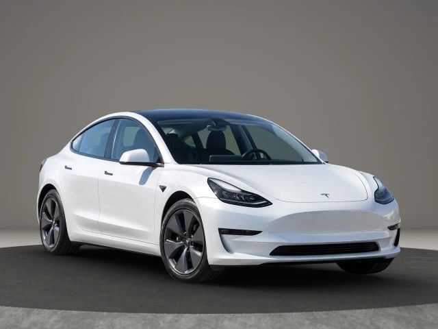 2023 Tesla Model 3  RWD photo