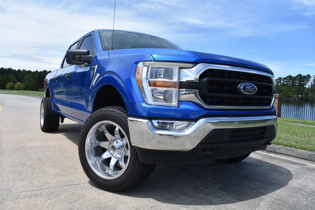 2021 Ford F-150 XLT 4WD photo