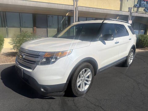 2015 Ford Explorer XLT FWD photo
