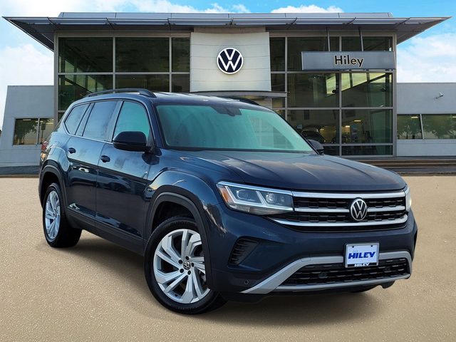 2021 Volkswagen Atlas 3.6L V6 SE w/Technology FWD photo