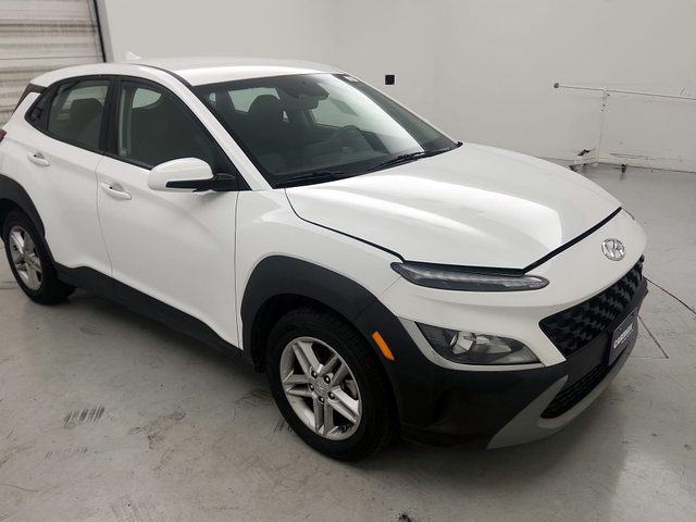 2022 Hyundai Kona SE FWD photo