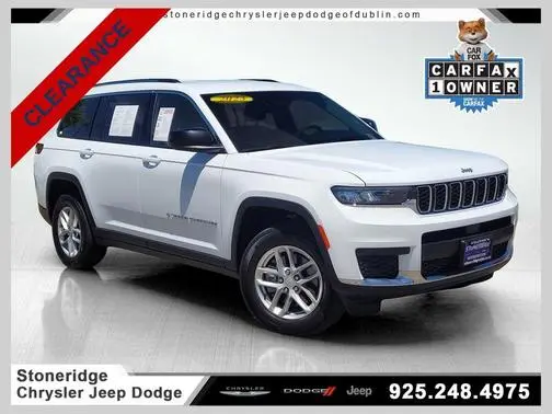 2023 Jeep Grand Cherokee L Laredo 4WD photo