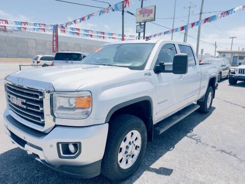 2015 GMC Sierra 2500HD SLT 4WD photo