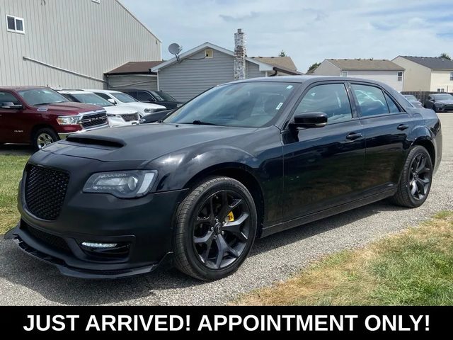 2022 Chrysler 300 300S RWD photo