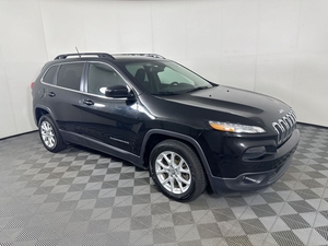2015 Jeep Cherokee Latitude FWD photo