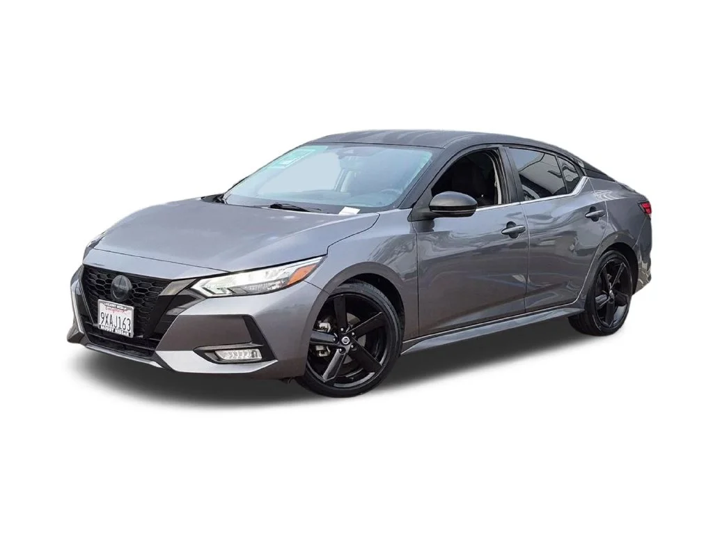 2022 Nissan Sentra SR FWD photo