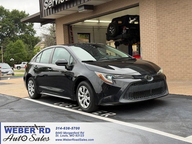 2021 Toyota Corolla LE FWD photo
