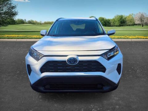 2019 Toyota RAV4 Hybrid LE AWD photo