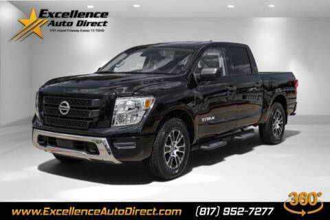 2022 Nissan Titan SV 4WD photo