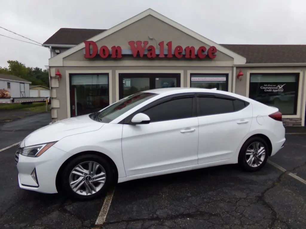 2020 Hyundai Elantra SEL FWD photo