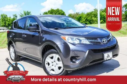 2015 Toyota RAV4 LE AWD photo