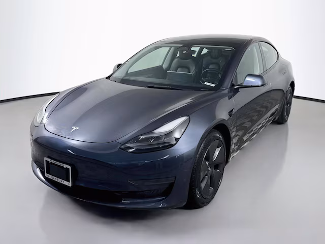 2023 Tesla Model 3 RWD photo