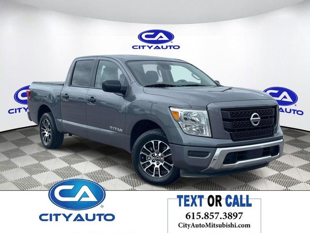 2023 Nissan Titan SV RWD photo