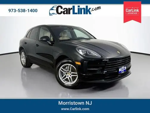 2021 Porsche Macan AWD photo