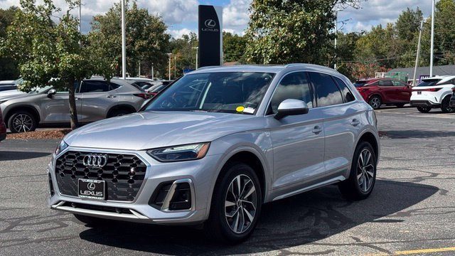2023 Audi Q5 S line Premium Plus AWD photo