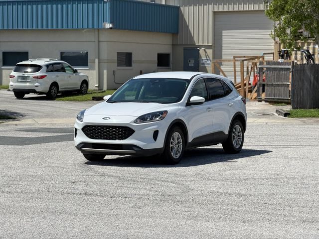 2021 Ford Escape SE Hybrid FWD photo