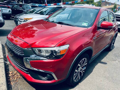 2016 Mitsubishi Outlander Sport 2.0 ES FWD photo