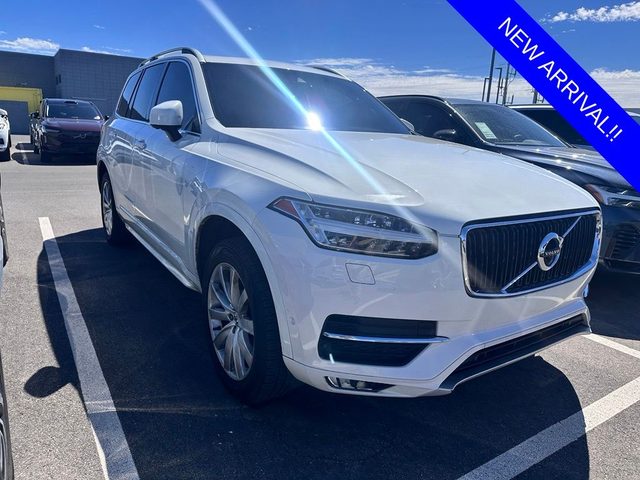 2017 Volvo XC90 Momentum AWD photo