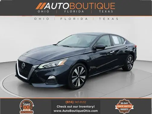 2022 Nissan Altima 2.5 SV FWD photo