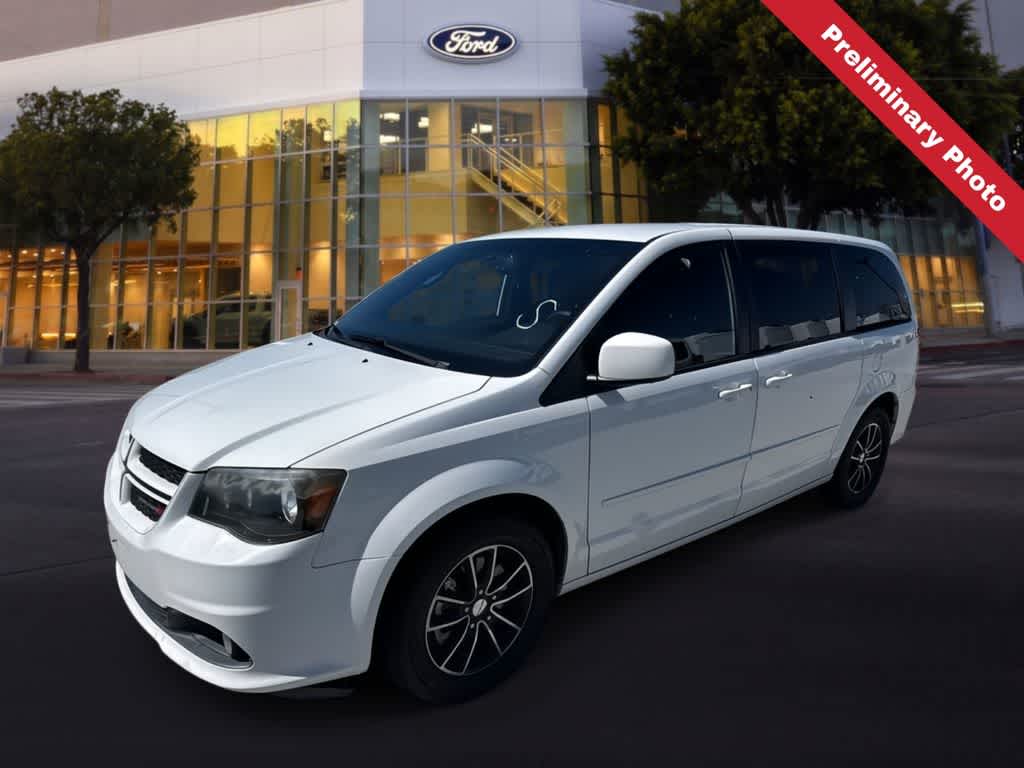 2015 Dodge Grand Caravan R/T FWD photo