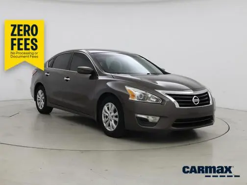 2015 Nissan Altima 2.5 S FWD photo