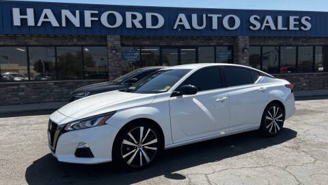 2022 Nissan Altima 2.5 SR FWD photo