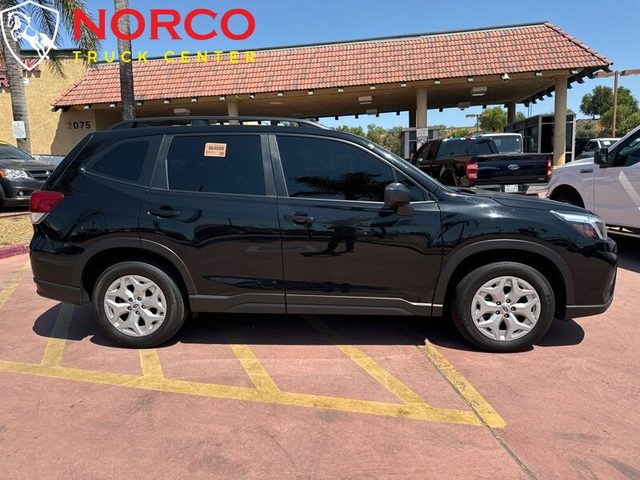 2021 Subaru Forester AWD photo