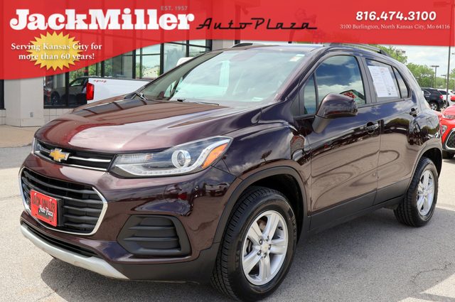 2022 Chevrolet Trax LT AWD photo
