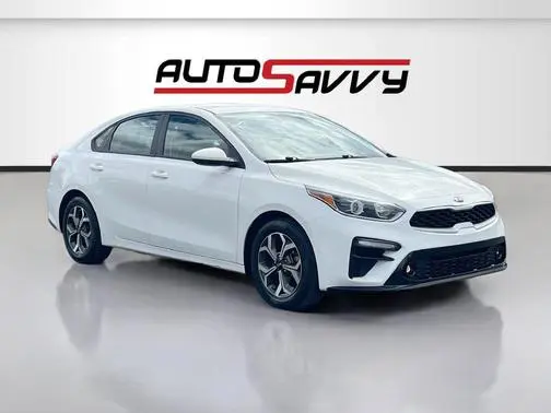 2021 Kia Forte LXS FWD photo