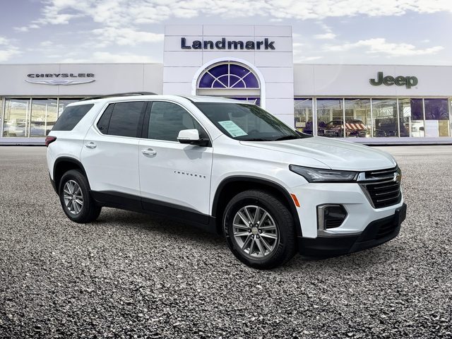 2023 Chevrolet Traverse LT Cloth AWD photo