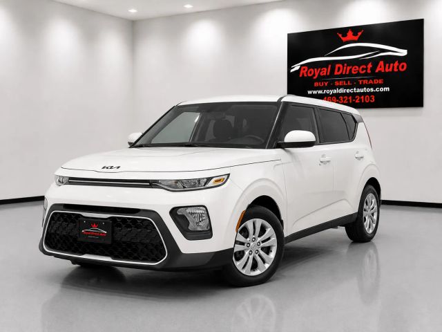2022 Kia Soul LX FWD photo