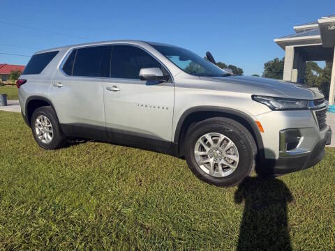 2022 Chevrolet Traverse LS FWD photo