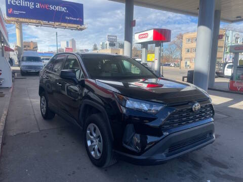 2022 Toyota RAV4 LE AWD photo