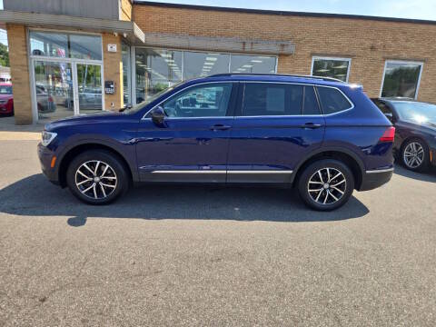 2021 Volkswagen Tiguan SE R-Line Black FWD photo