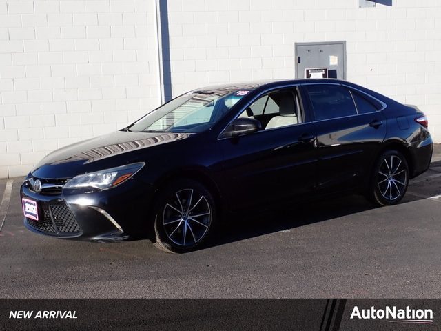 2015 Toyota Camry XSE FWD photo