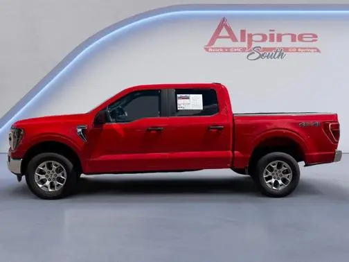 2023 Ford F-150 XLT 4WD photo