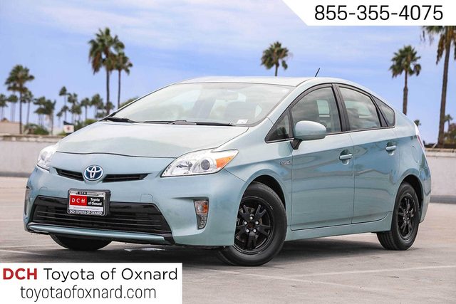 2015 Toyota Prius Three FWD photo
