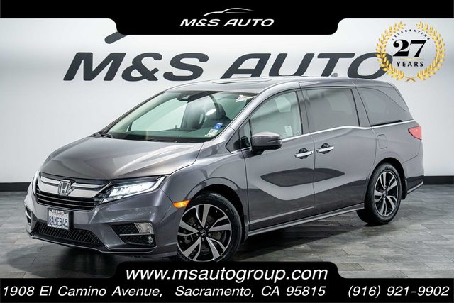 2018 Honda Odyssey Elite FWD photo