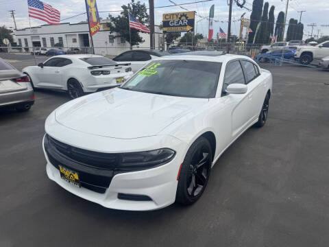 2015 Dodge Charger SXT RWD photo