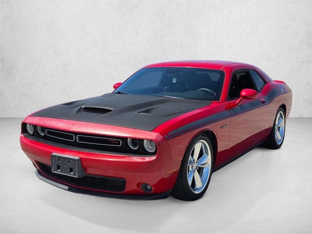 2015 Dodge Challenger R/T Plus RWD photo