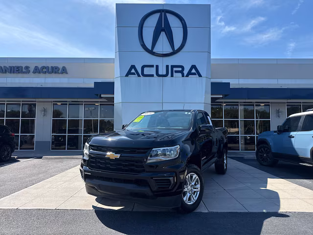 2021 Chevrolet Colorado 2WD LT RWD photo