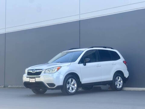 2015 Subaru Forester 2.5i AWD photo