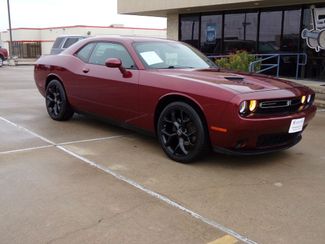 2021 Dodge Challenger SXT RWD photo