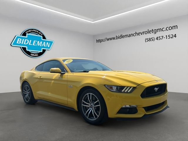 2015 Ford Mustang GT Premium RWD photo