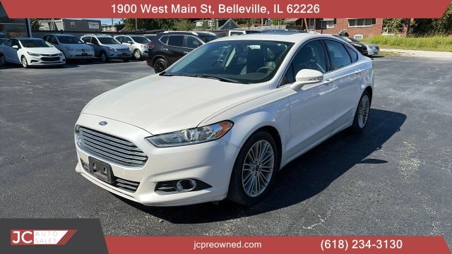 2015 Ford Fusion SE FWD photo