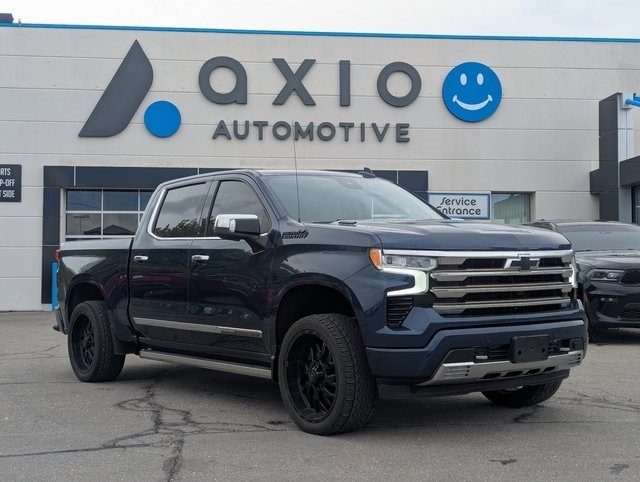 2022 Chevrolet Silverado 1500 High Country 4WD photo
