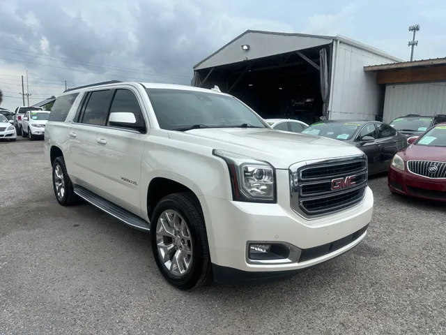 2015 GMC Yukon XL SLT RWD photo