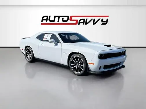 2023 Dodge Challenger R/T RWD photo